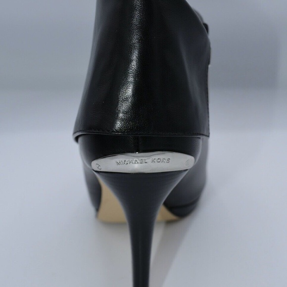 MICHAEL by Michael Kors - Kendra Peep Toe Bootie - Black Leather - 9M - Picture 5 of 12